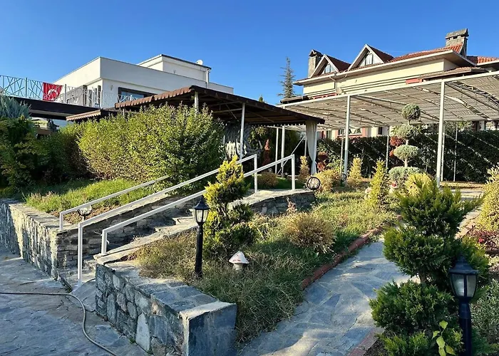 Hotel Hidden Garden 3*