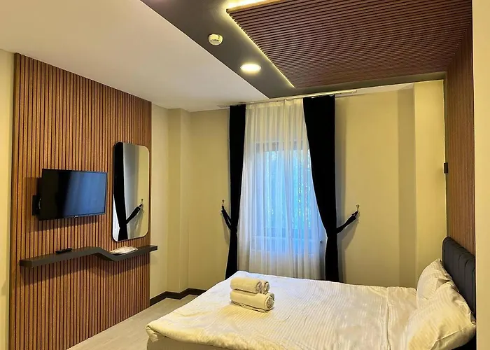 Hidden Garden Hotel 3*